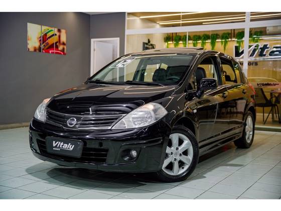 NISSAN TIIDA 1.8 SL 16V FLEX 4P MANUAL